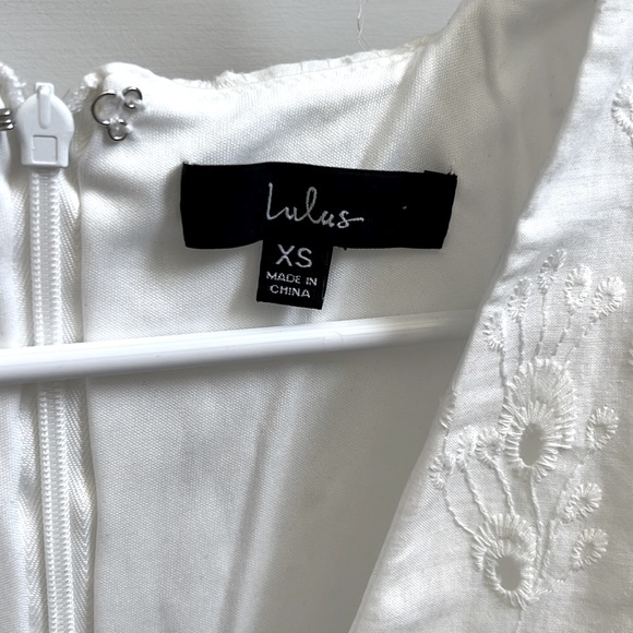 Lulus white dress- XS - Picture 3 of 5